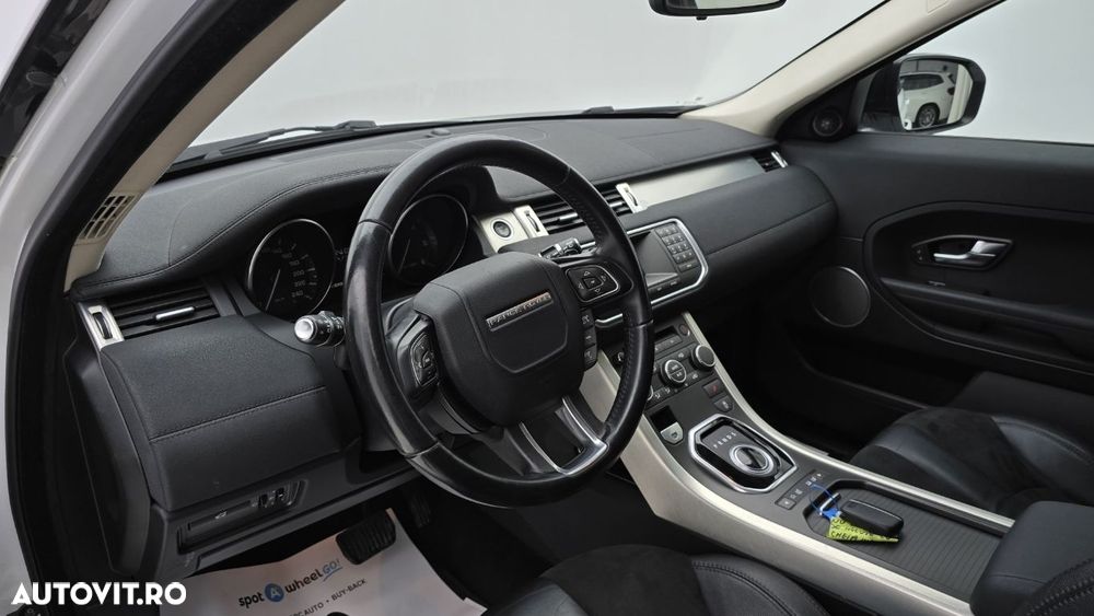 Land Rover Range Rover Evoque - 13