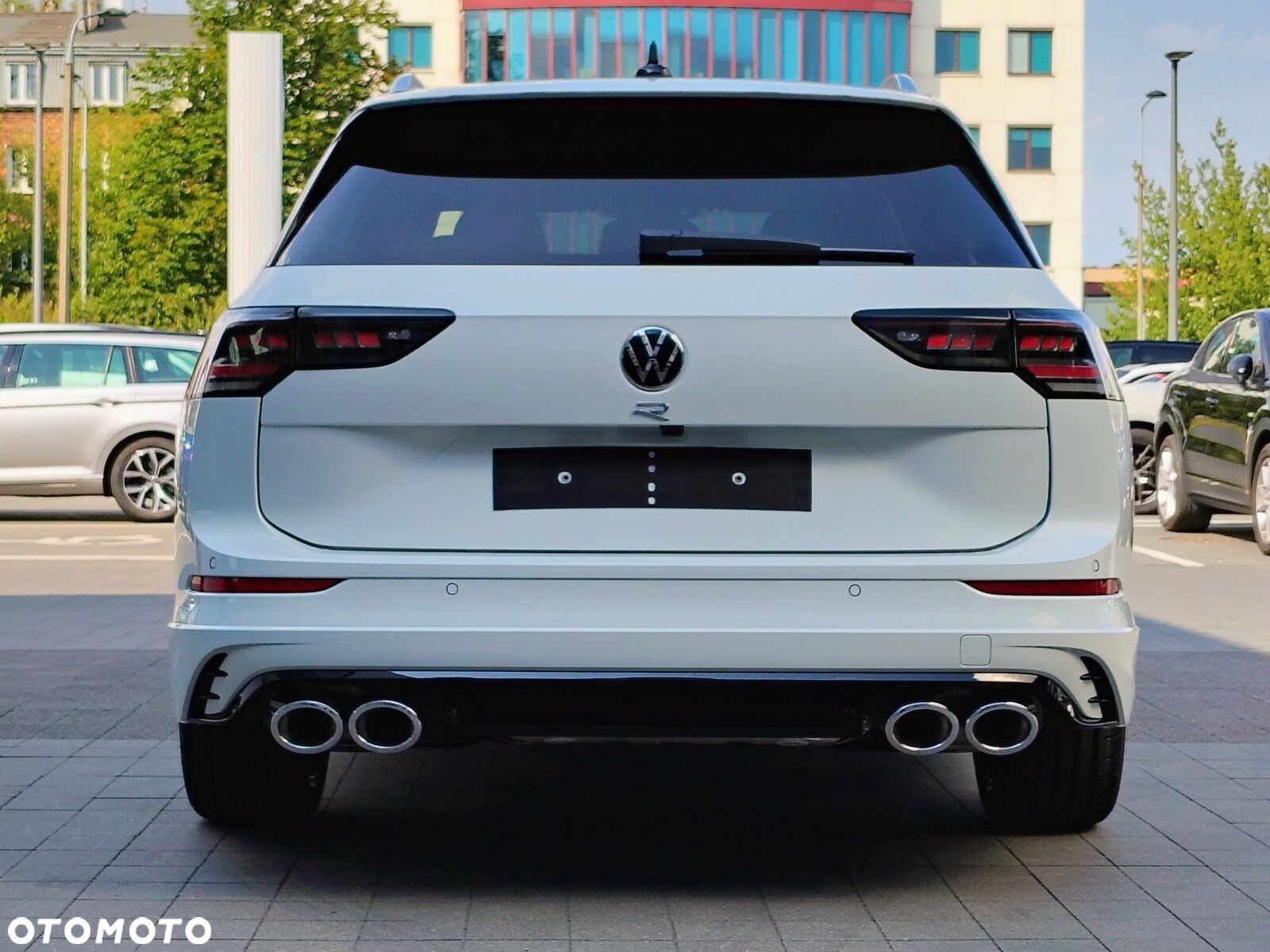 Volkswagen Golf - 6