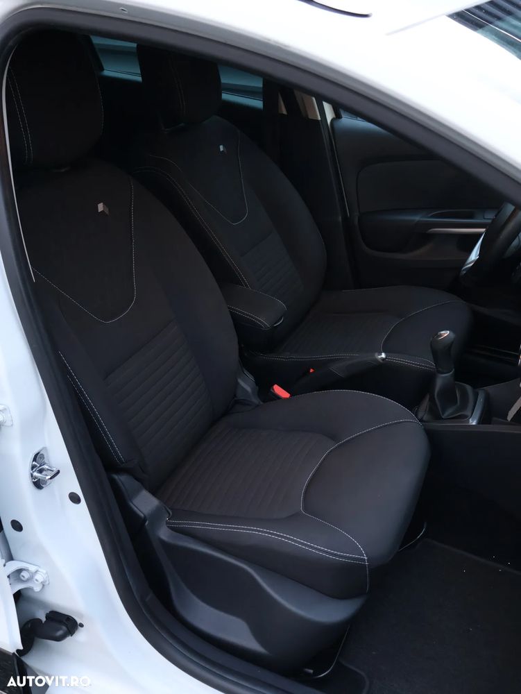Renault Clio - 7