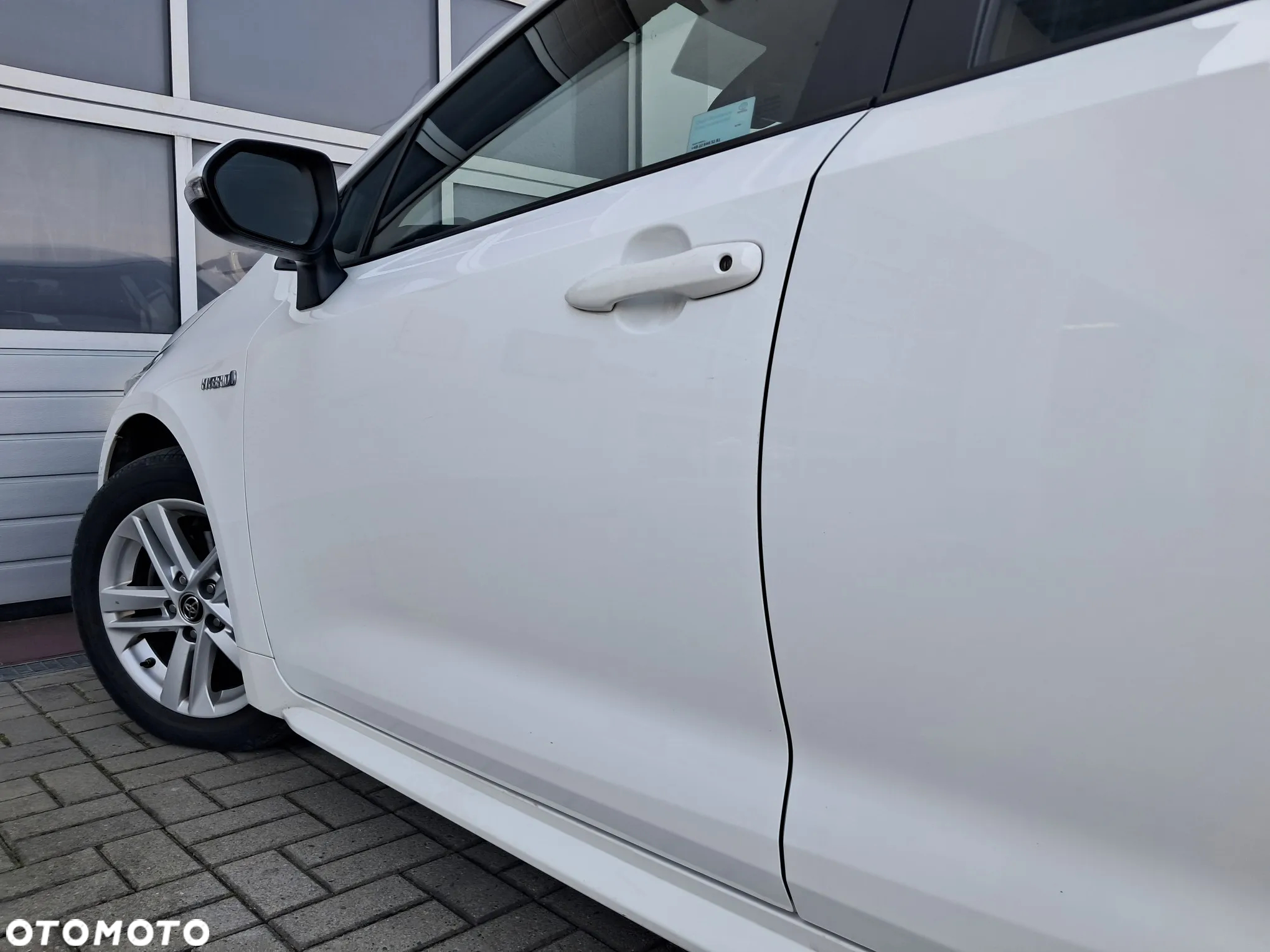 Toyota Corolla 1.8 Hybrid Comfort - 26