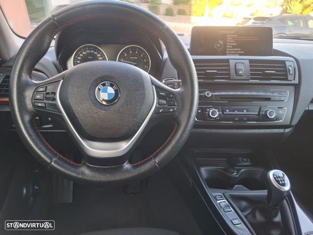 BMW 116 i Sport Line - 13