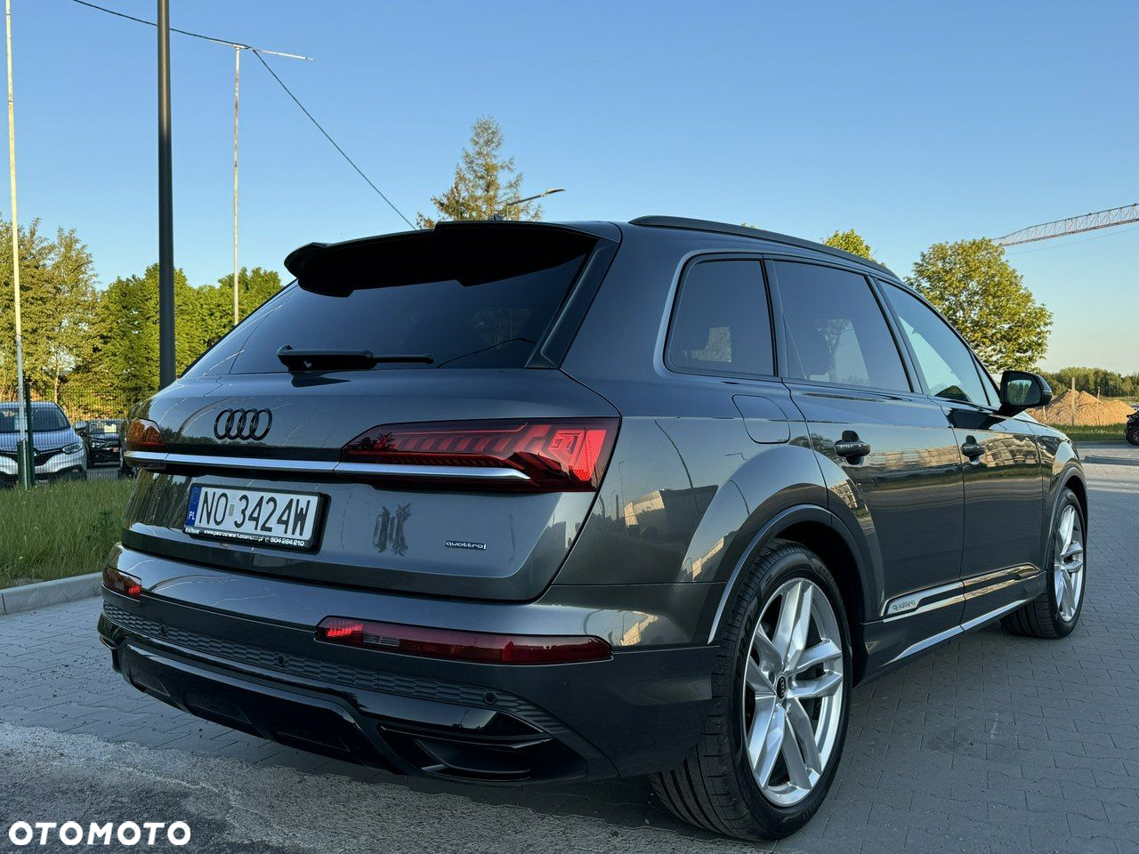 Audi Q7 - 10