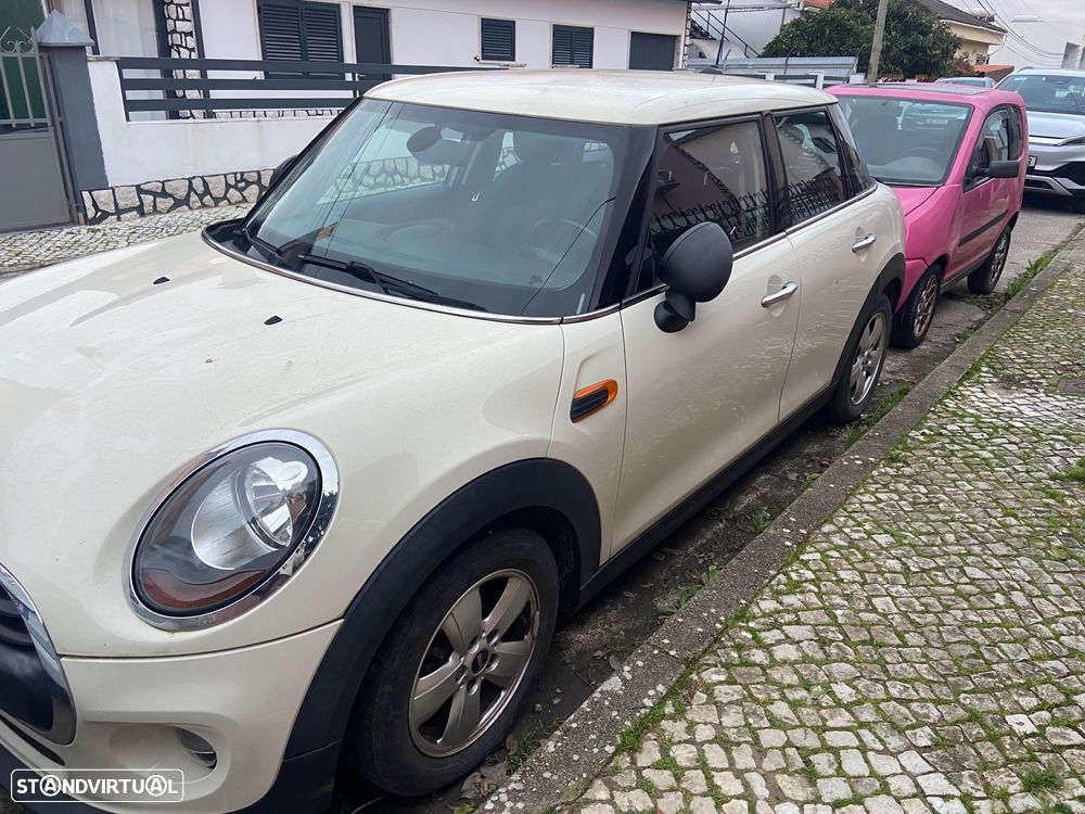 MINI 5 Portas One D - 6