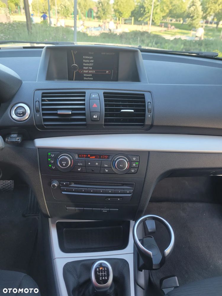 BMW Seria 1 118d - 6