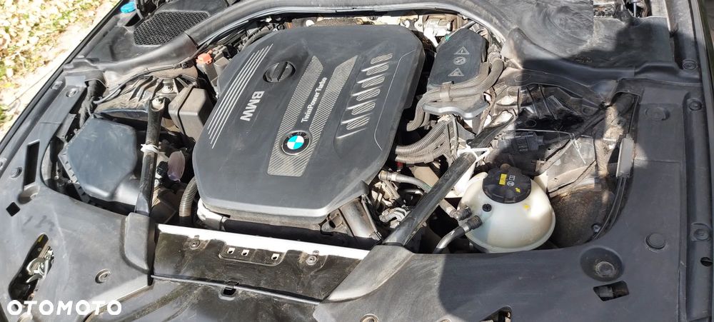 BMW Seria 5 530d M Sport sport - 28
