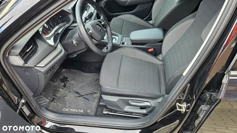 Skoda Octavia 1.5 TSI e-Tec Ambition DSG - 12