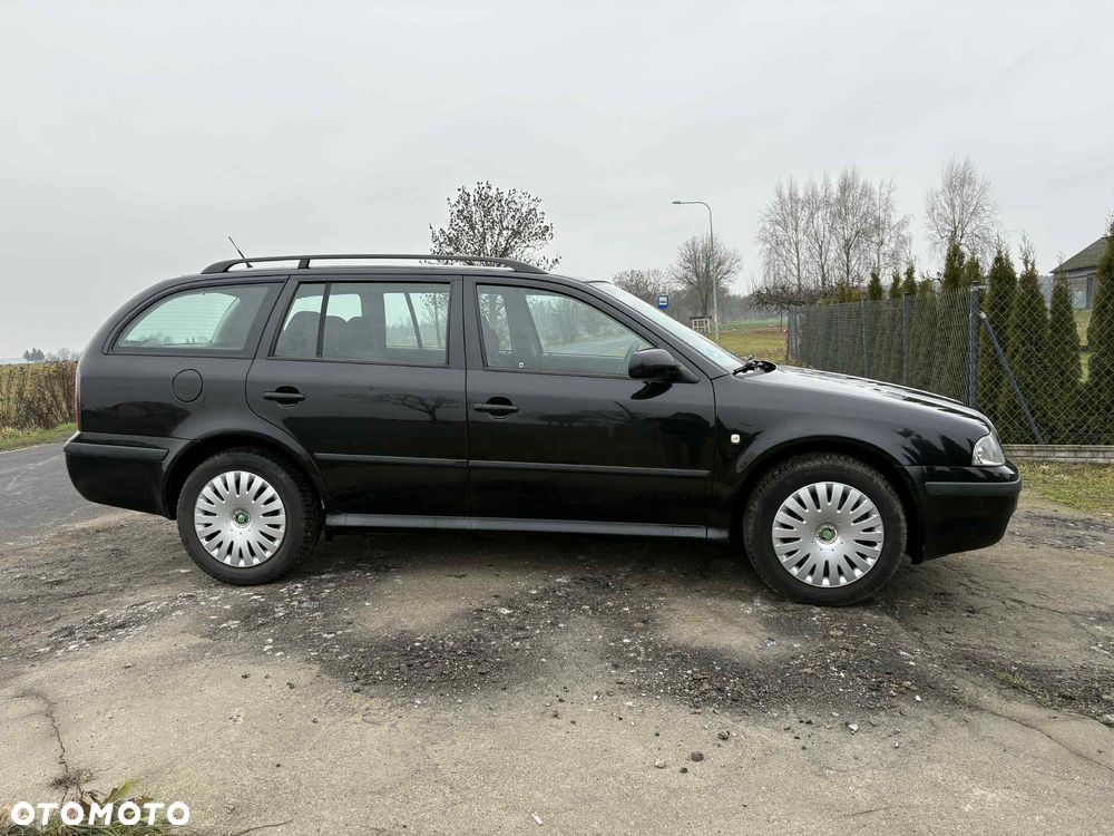 Skoda Octavia 1.9 TDI Combi Classic - 8