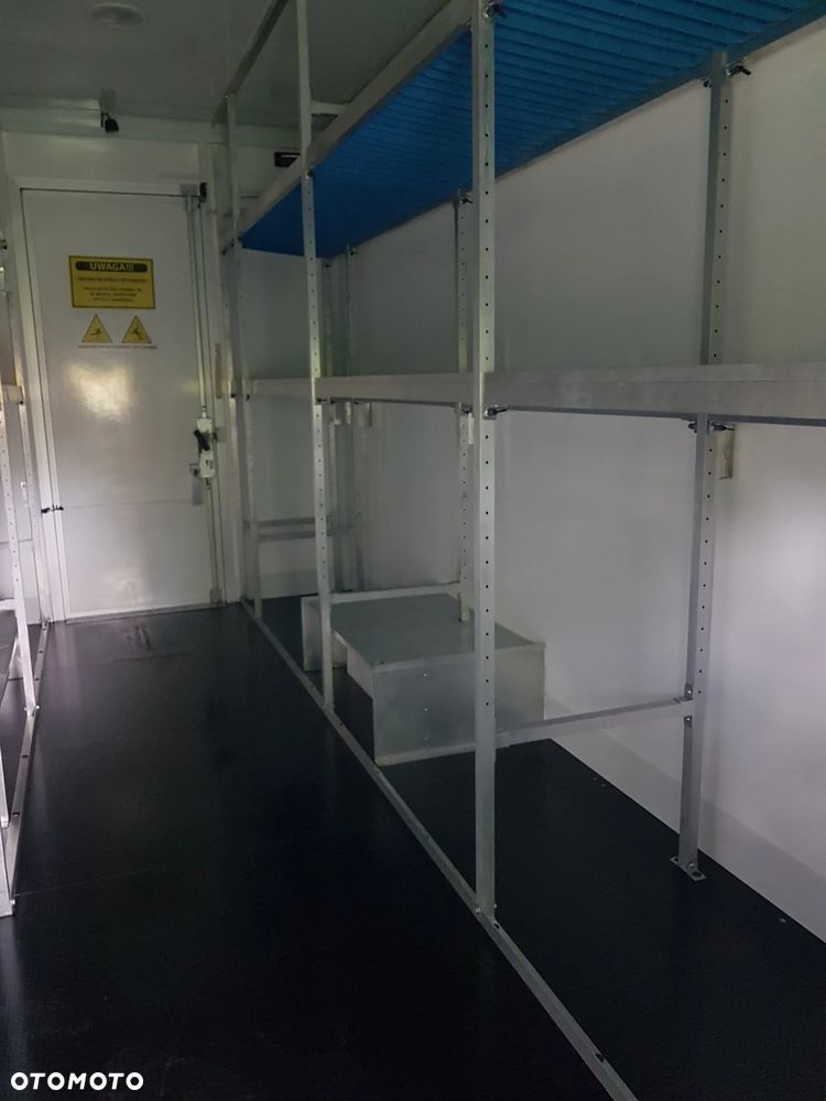 Iveco DAILY KONTENER NISKOPODŁOGOWY 4,43x2,23x2,42 SKLEP FOODTRUCK BAR KLIMA KONIOWÓZ KAMPER - 39