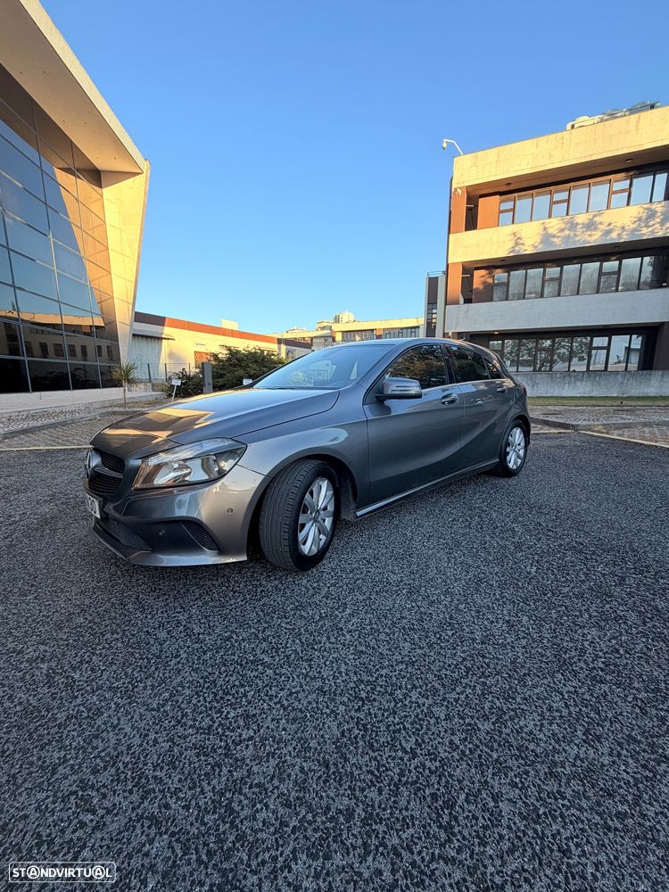 Mercedes-Benz A 160 d Style - 2