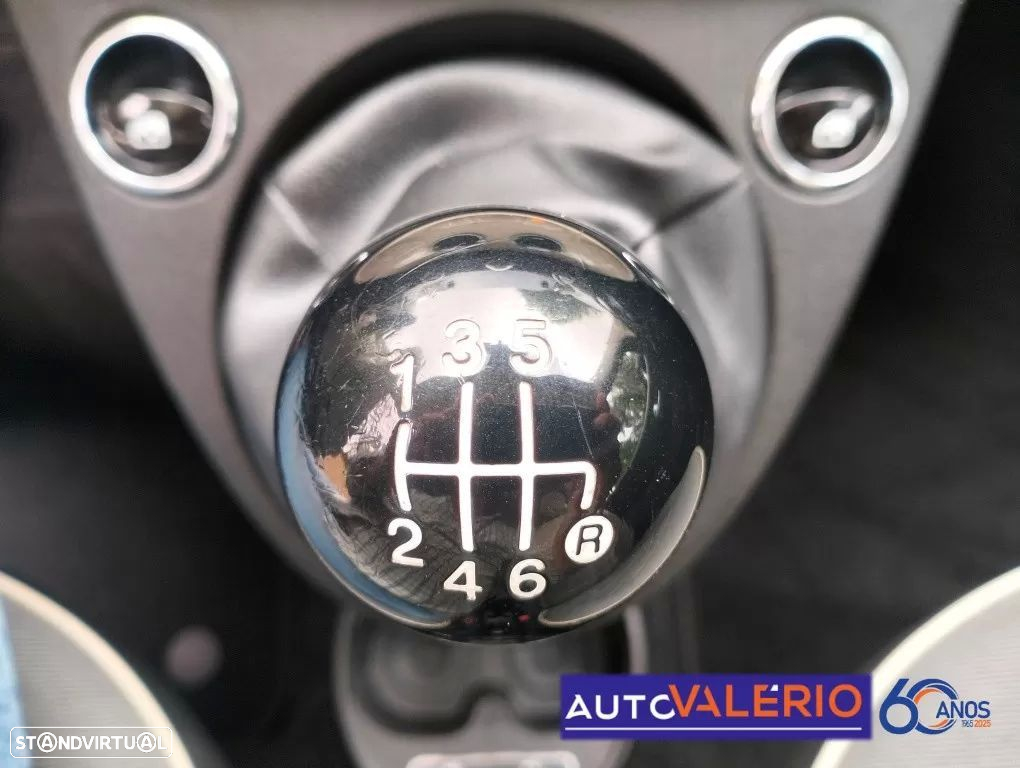 Fiat 500 1.0 Hybrid Lounge - 19