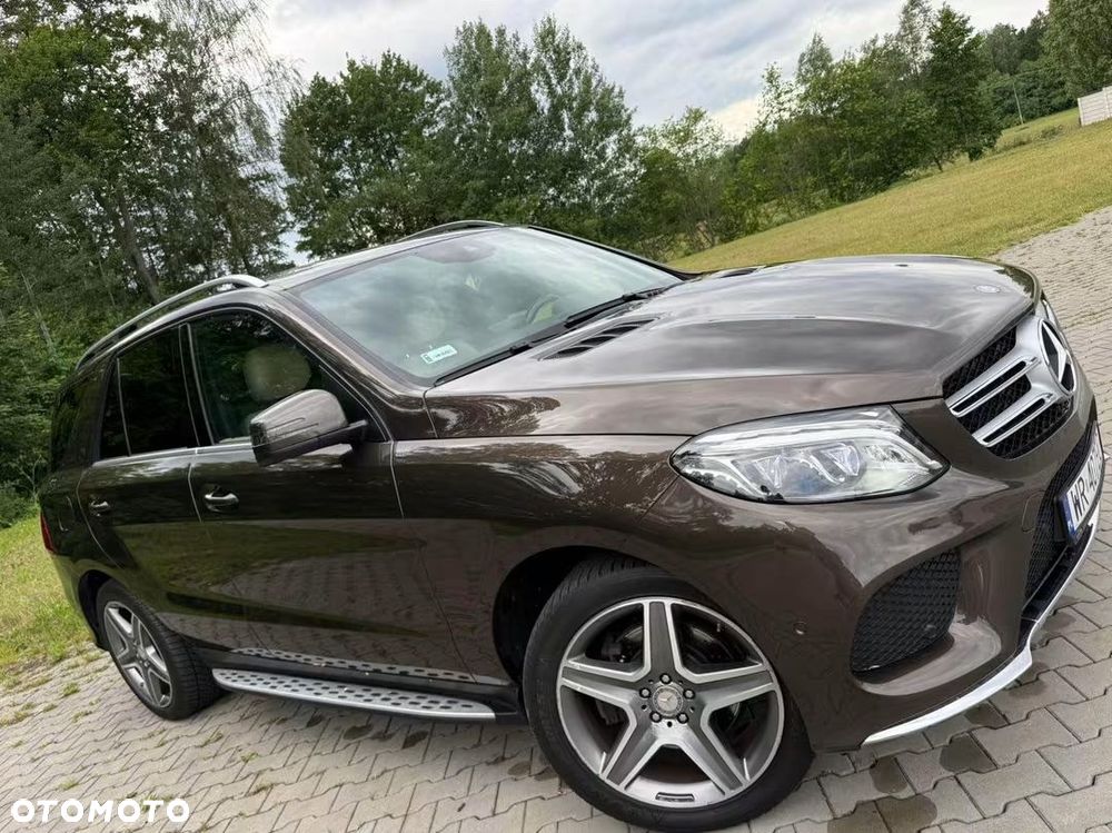 Mercedes-Benz GLE 350 d 4-Matic - 1