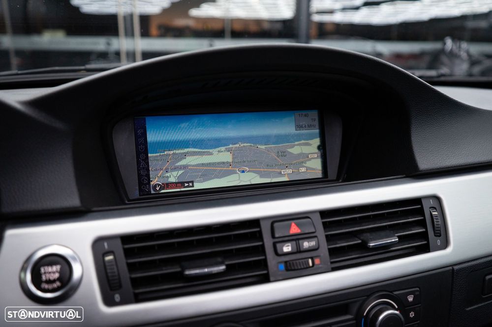 BMW 320 d Cabrio Auto - 38