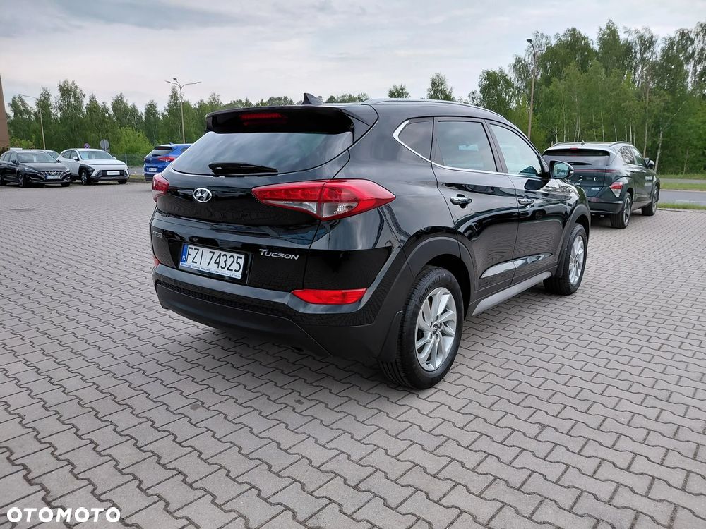 Hyundai Tucson 1.6 GDI BlueDrive Style 2WD - 5