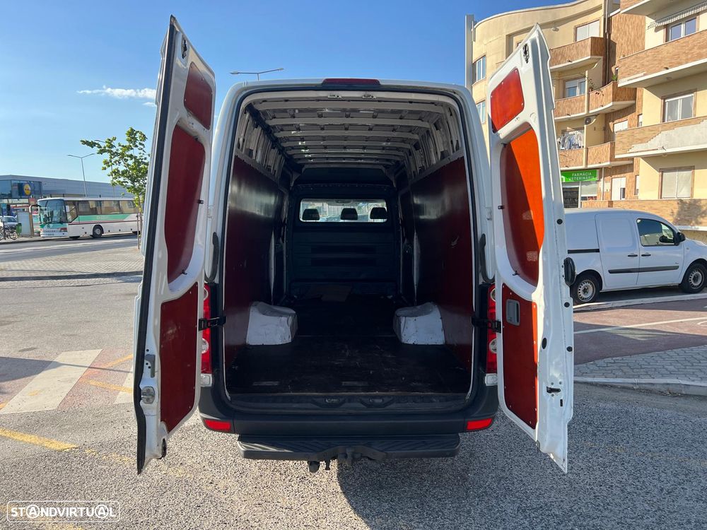 VW Crafter L4H3 - 2.0 TDI - 7
