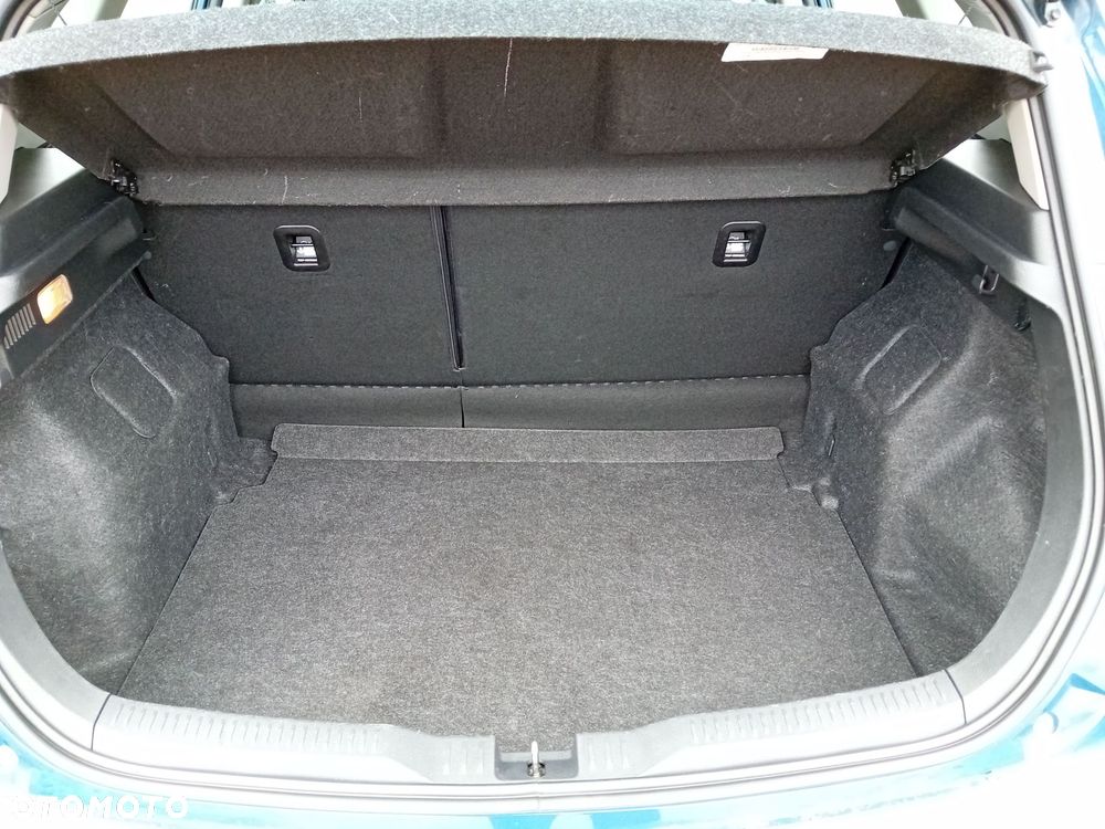 Toyota Auris 1.33 VVT-i Active - 12