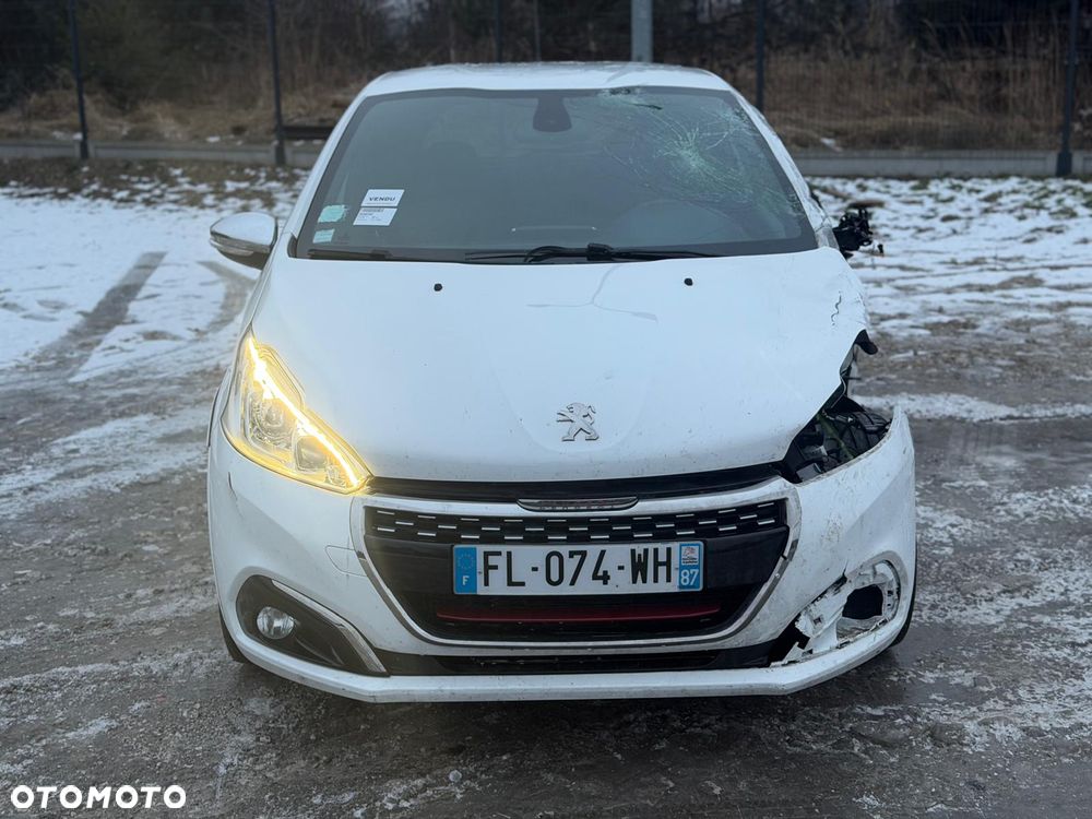 Peugeot 208 THP STOP & START GTi by Sport - 2