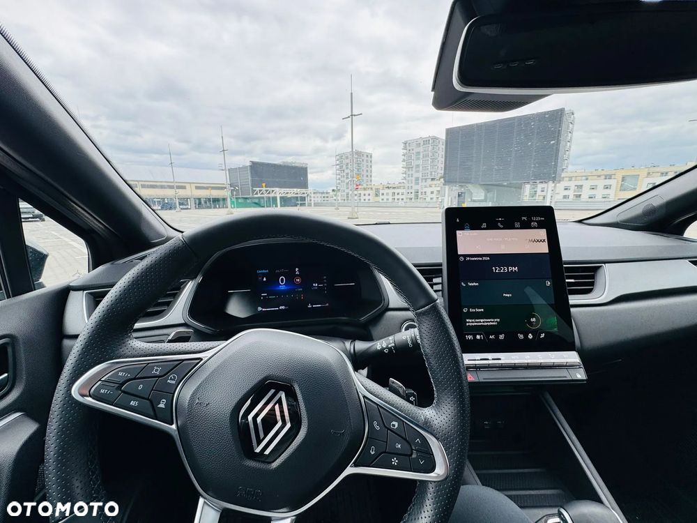 Renault Captur TCe Mild Hybrid 160 EDC TECHNO - 12