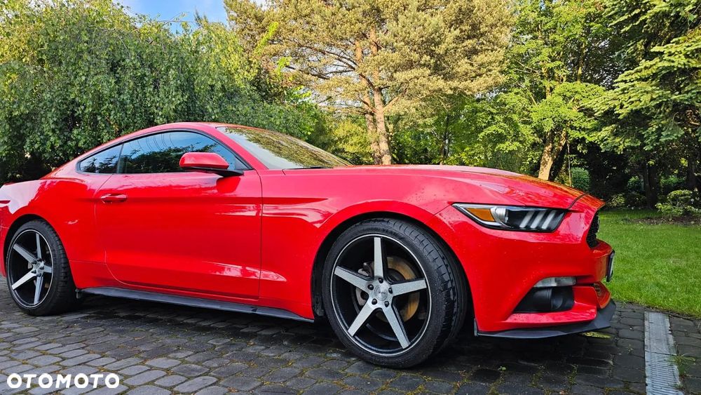 Ford Mustang 3.7 V6 - 1