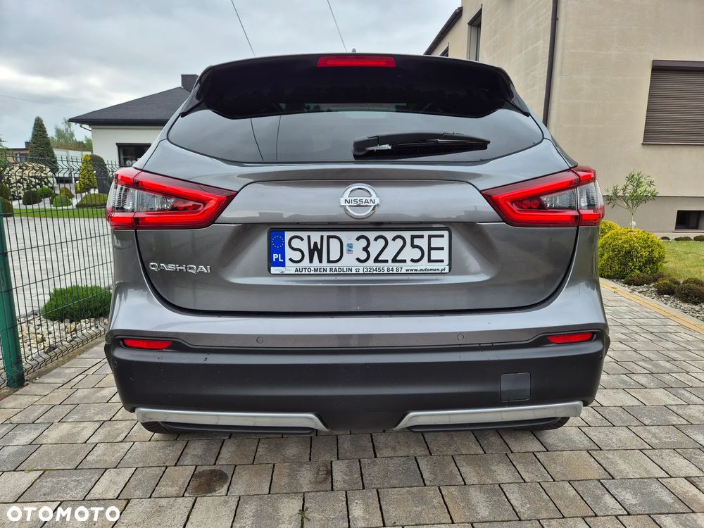 Nissan Qashqai 1.3 DIG-T N-Connecta - 5