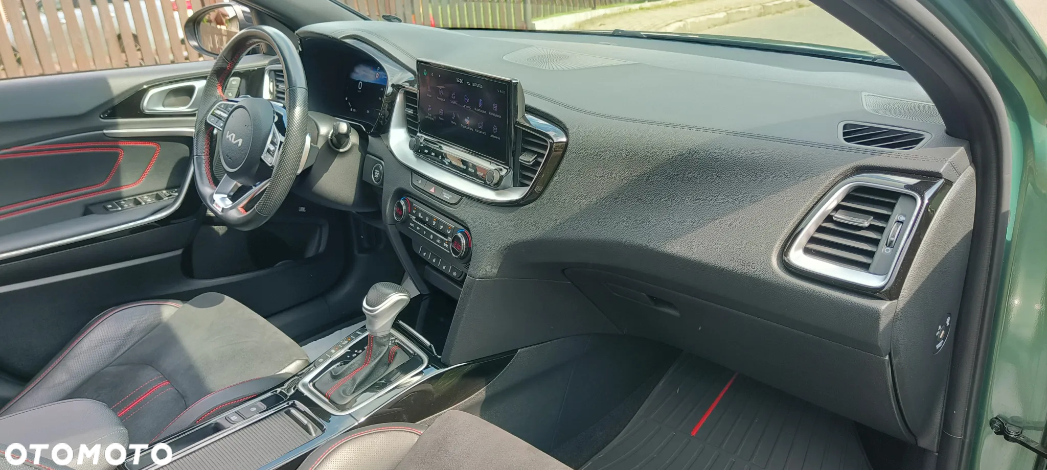 Kia ProCeed 1.6 T-GDI GT DCT - 10