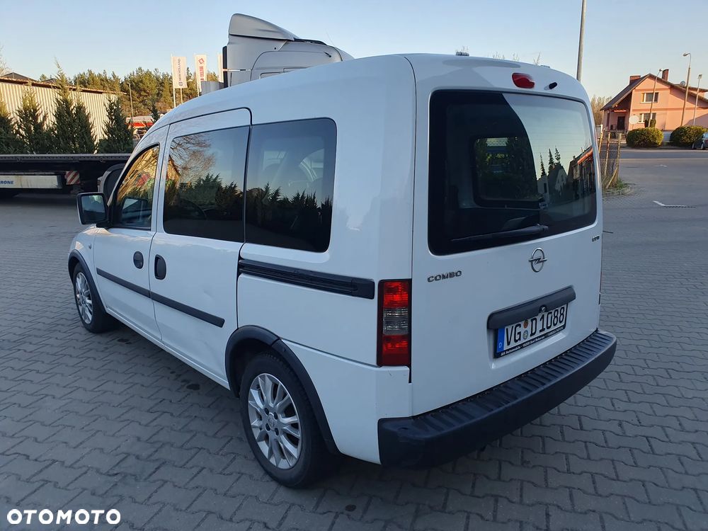 Opel Combo Tour Enjoy - 7