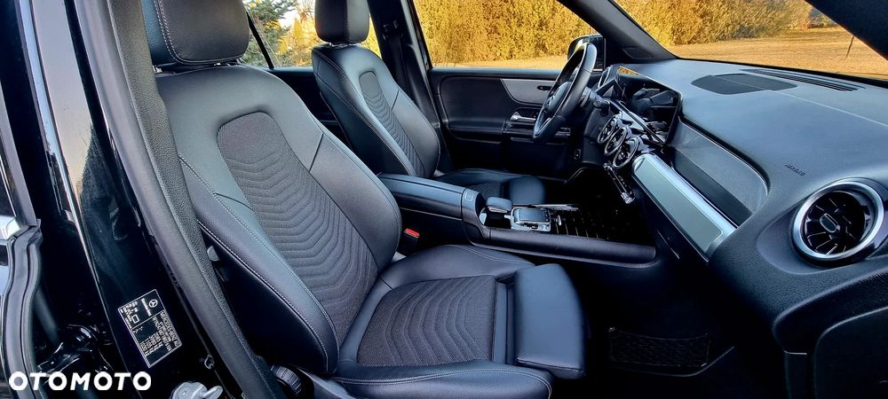 Mercedes-Benz GLB 200 Progressive 7G-DCT - 13