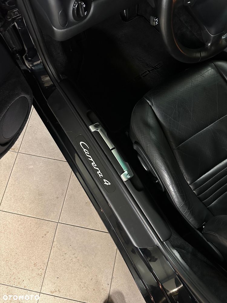 Porsche 911 - 11
