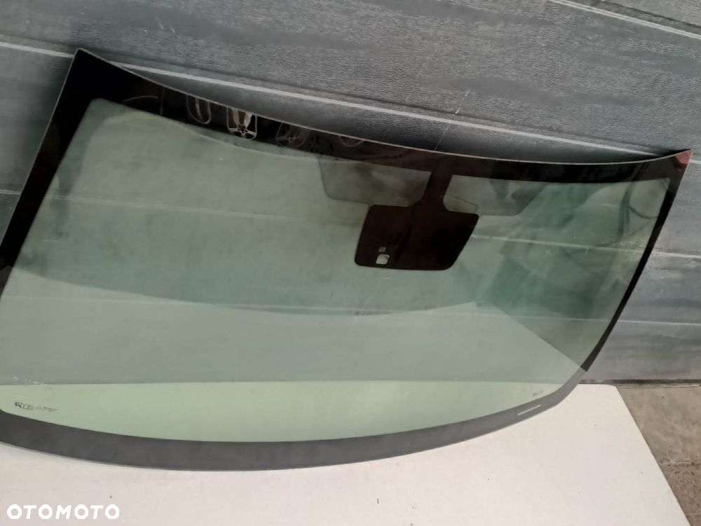 SZYBA PRZEDNIA CZOŁOWA ,SENSOR ,KAMERA - OPEL INSIGNIA A - 1
