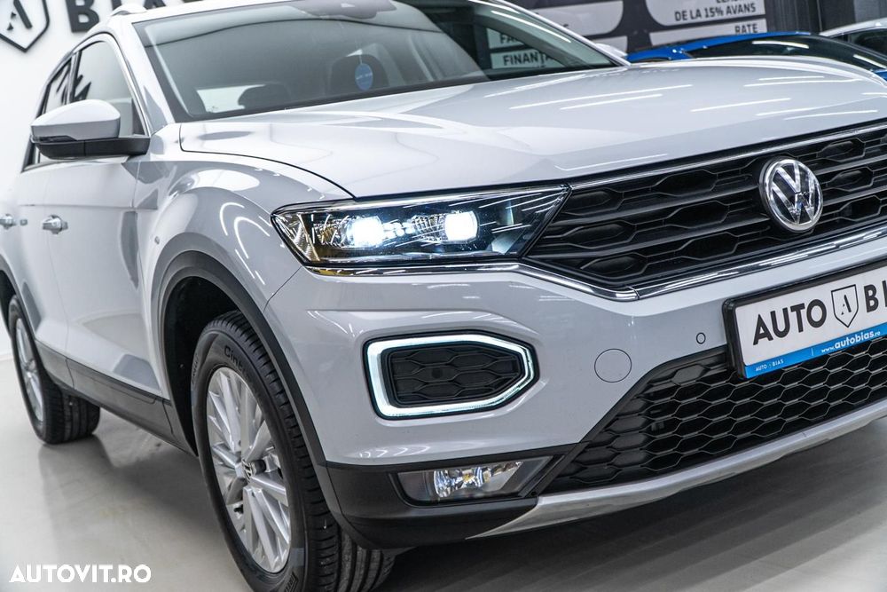 Volkswagen T-ROC 1.5 TSI DSG Style - 28