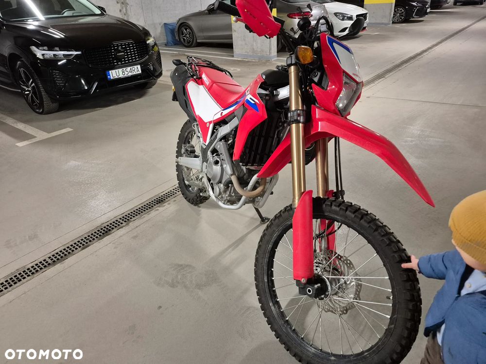Honda CRF - 4