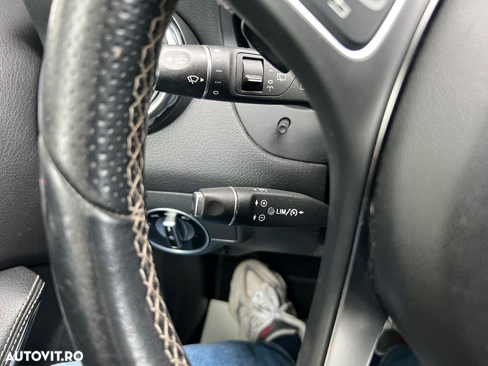 Mercedes-Benz GLA 220 d 4Matic 7G-DCT Style - 21