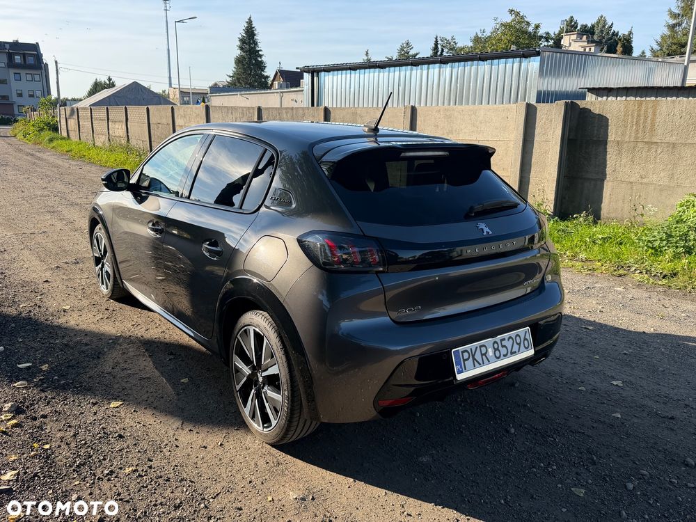 Peugeot 208 PureTech 100 EAT8 GT Pack - 4