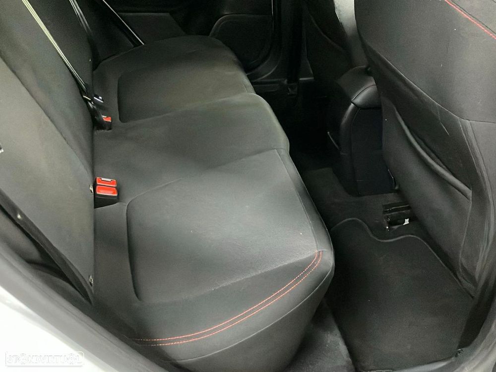 Ford Fiesta 1.0 EcoBoost ST-Line - 16
