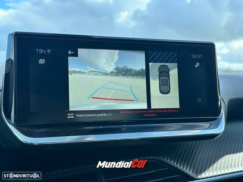 Peugeot 2008 1.5 BlueHDi Allure Pack EAT8 - 17