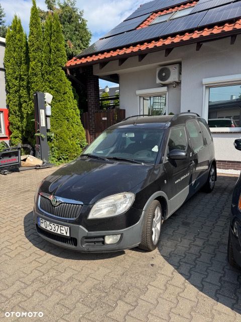 Skoda Roomster 1.6 16V Scout - 1