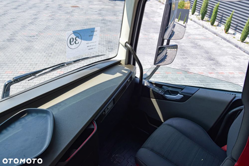 Volvo FH500 / NISKA KABINA / HYDRAULIKA / EURO 6 / ACC / LEDY / ALUFELGI / SERWISOWANY / SPROWADZONY - 26