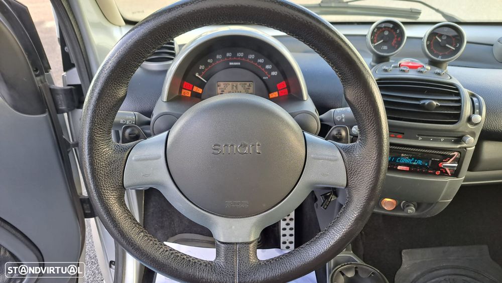 Smart ForTwo Coupé BRABUS - 32