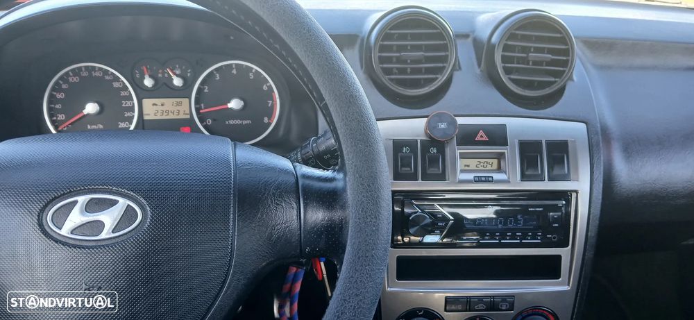 Hyundai Coupe 1.6 16V FX - 10
