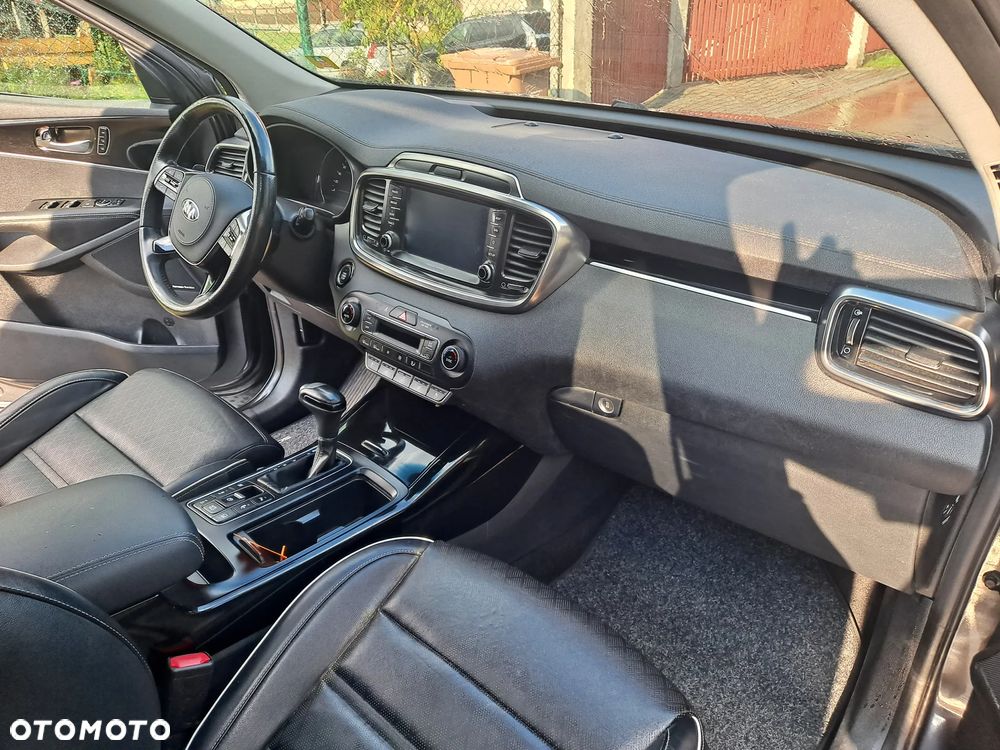 Kia Sorento 2.2 CRDi AWD GT Line - 9