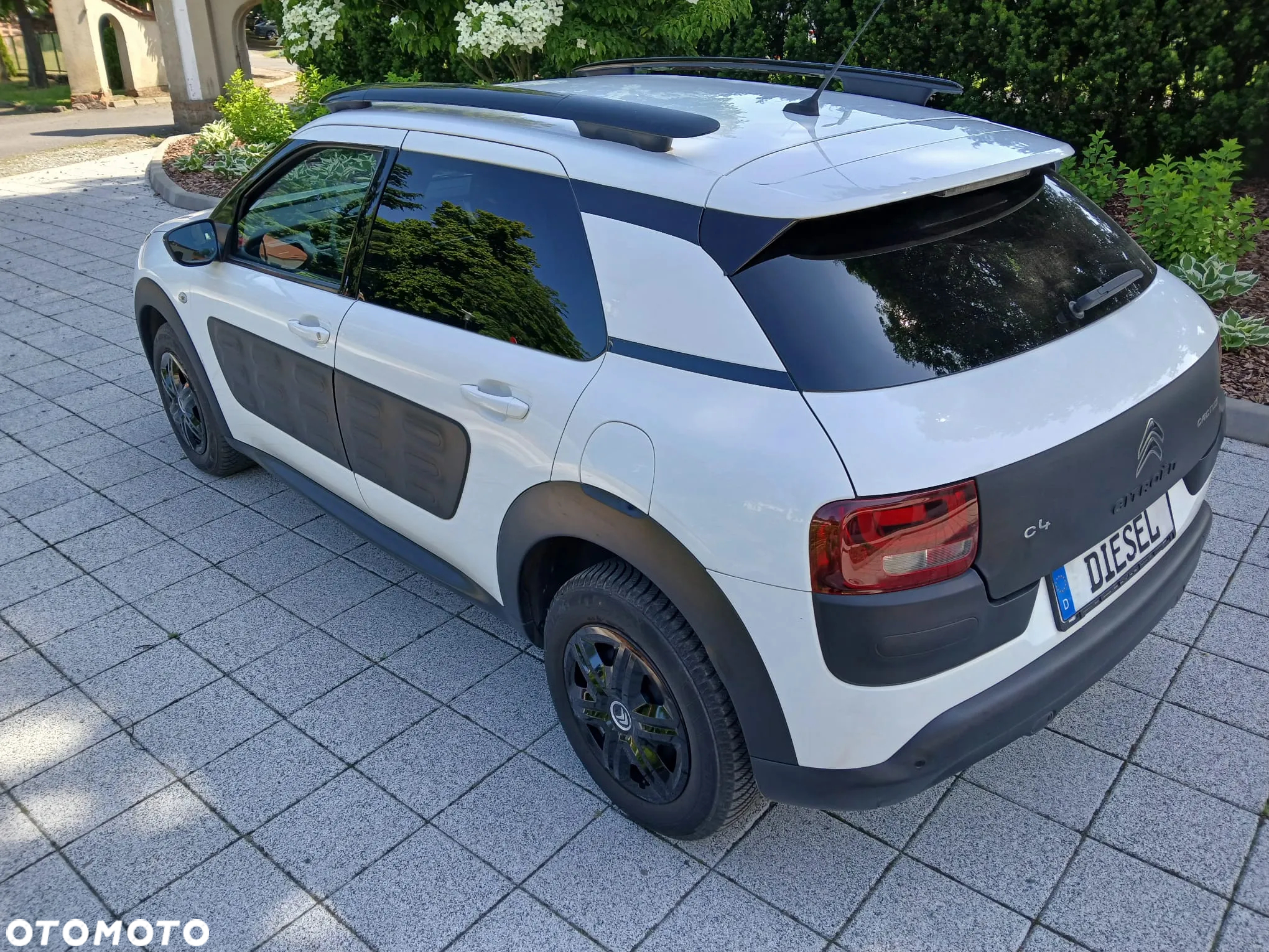 Citroën C4 Cactus - 16