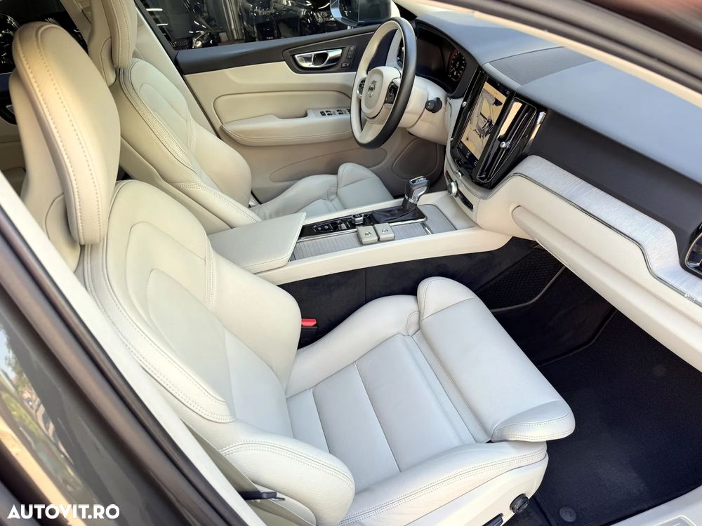 Volvo XC 60 D4 AWD Geartronic Inscription - 25