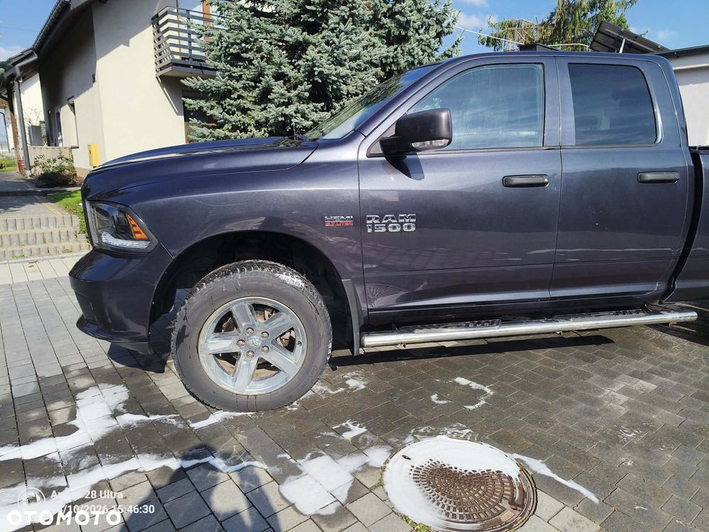 Dodge RAM 5.7 4x4 - 13