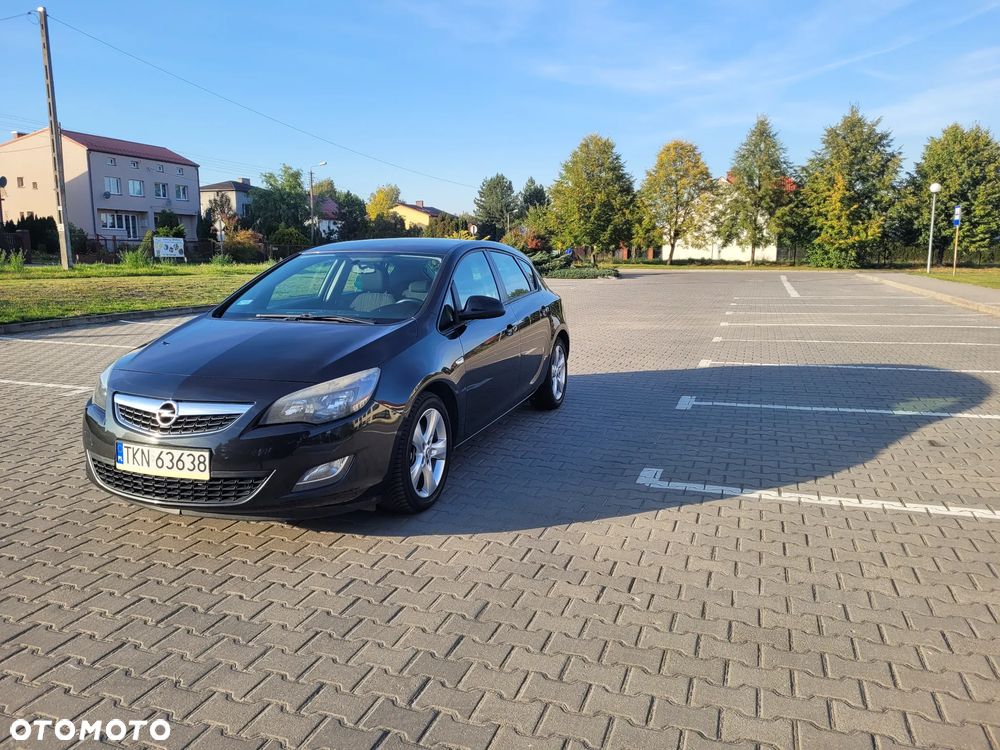 Opel Astra - 1