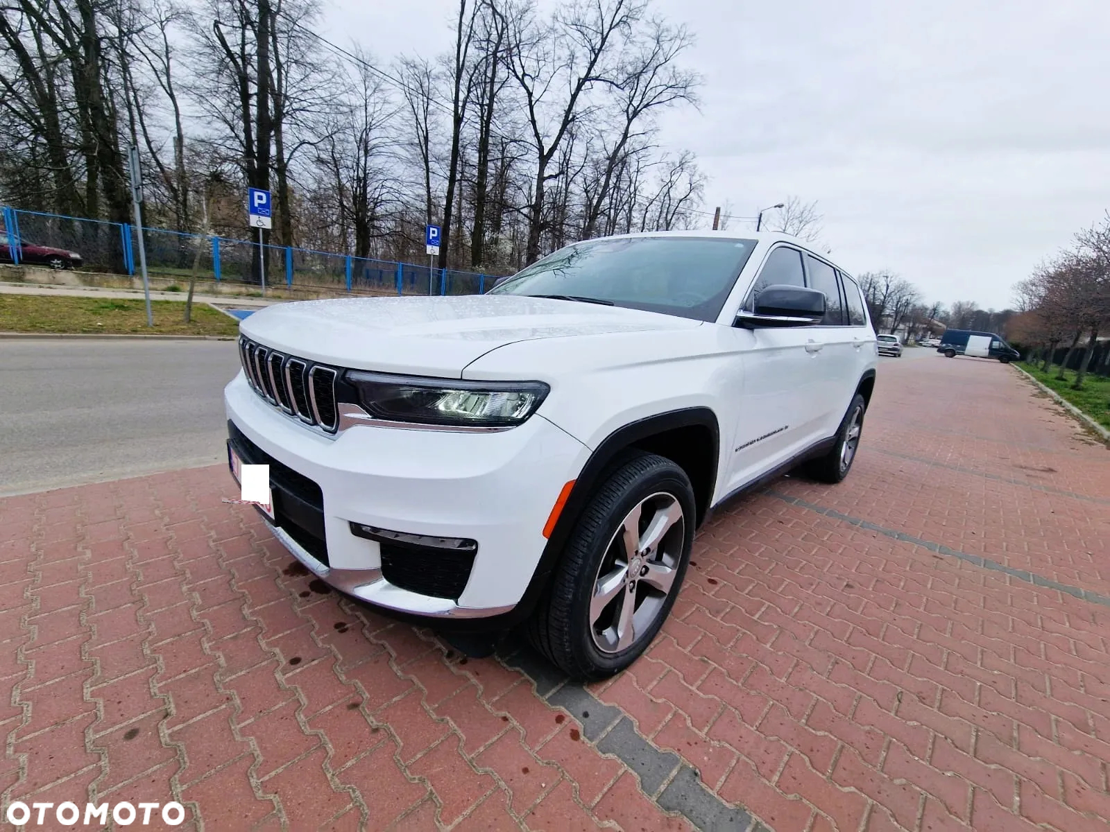 Jeep Grand Cherokee - 3
