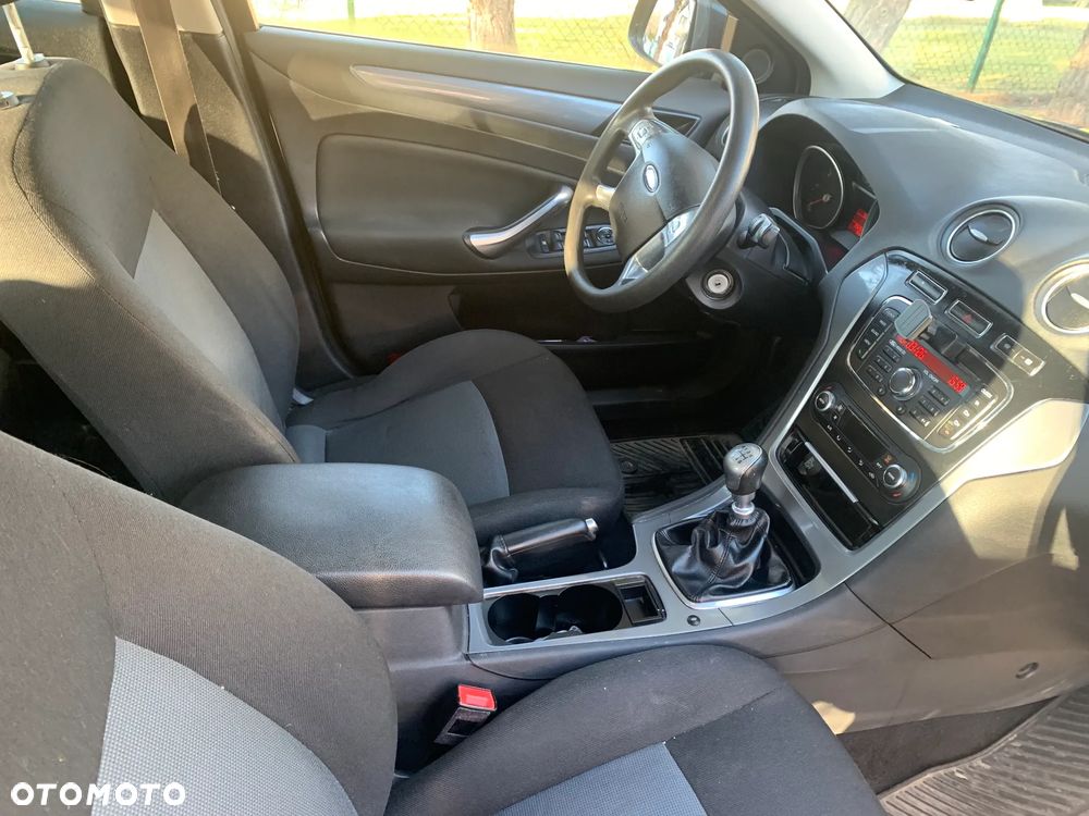 Ford Mondeo 2.0 TDCi Trend - 4