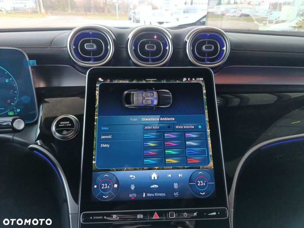 Mercedes-Benz GLC - 21