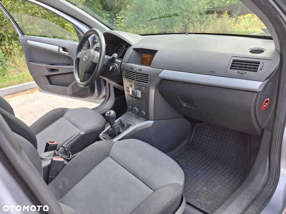 Opel Astra - 19