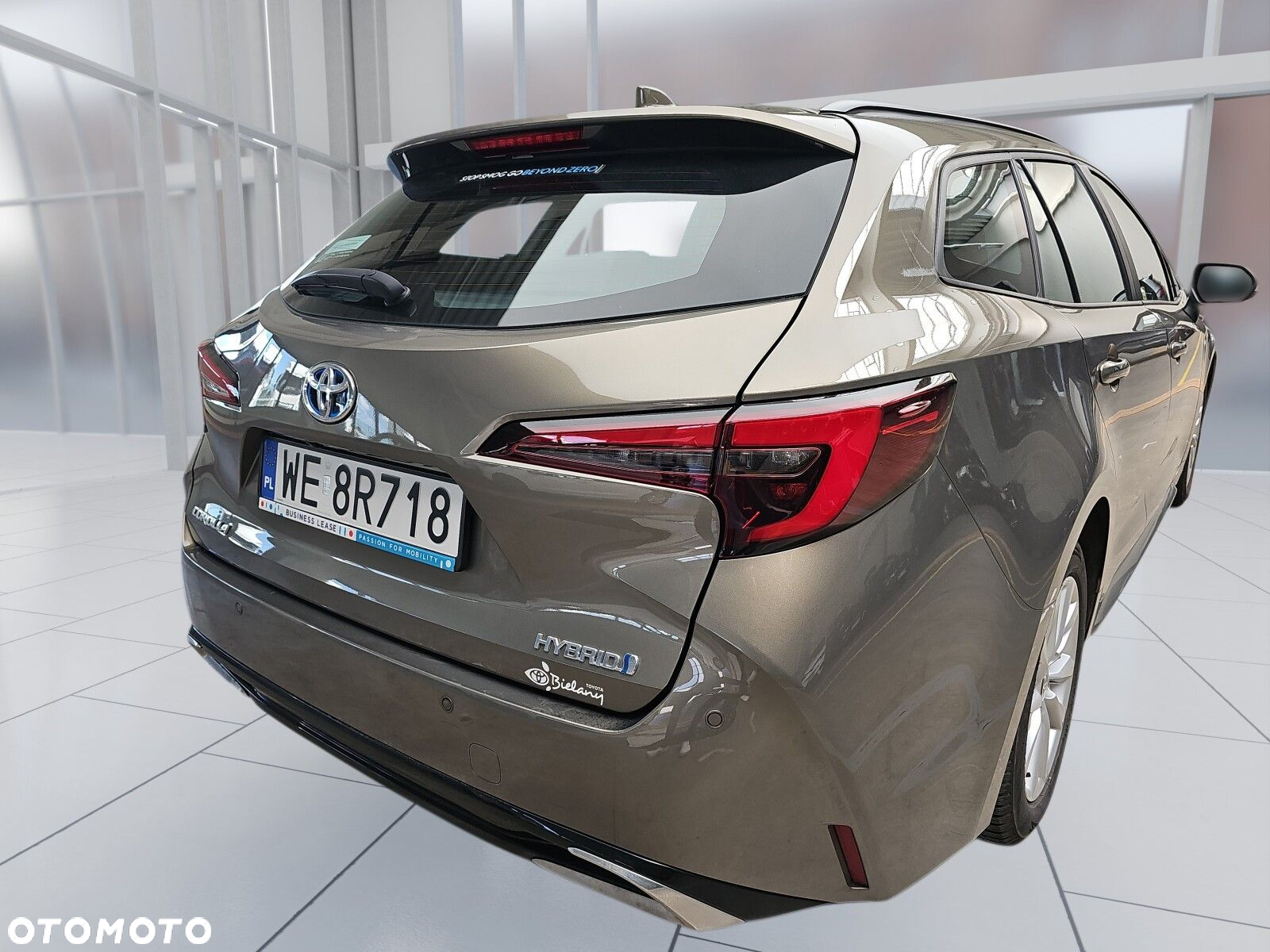 Toyota Corolla 2.0 Hybrid Comfort - 26