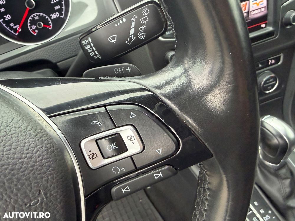 Volkswagen Golf 2.0 TDI DSG 4Motion - 14