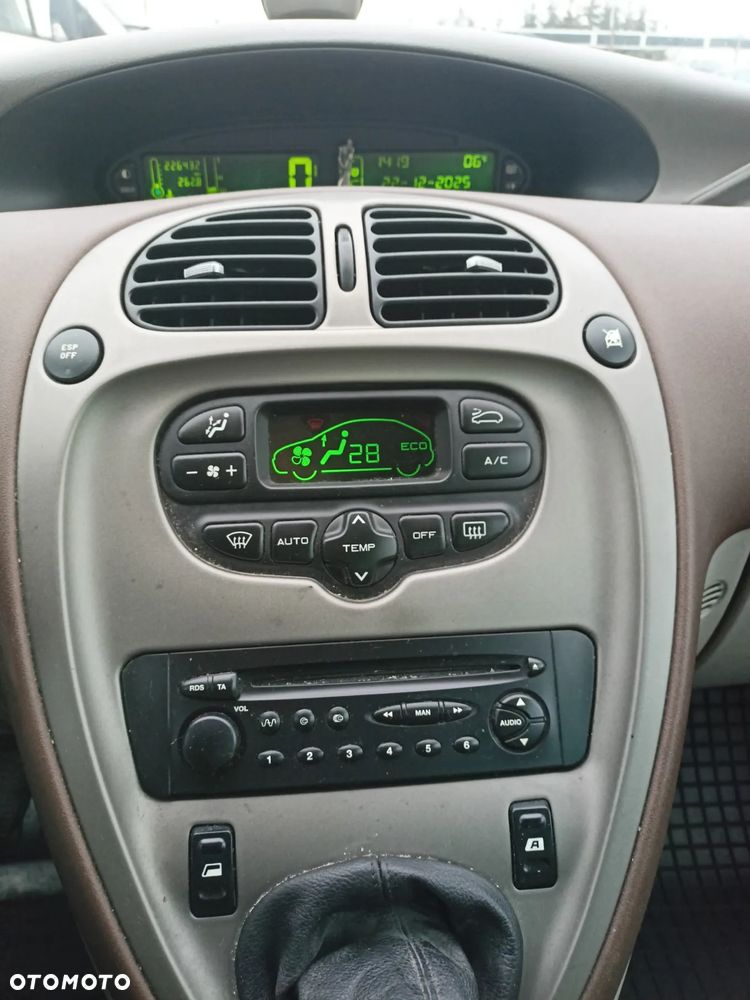 Citroën Xsara Picasso - 10